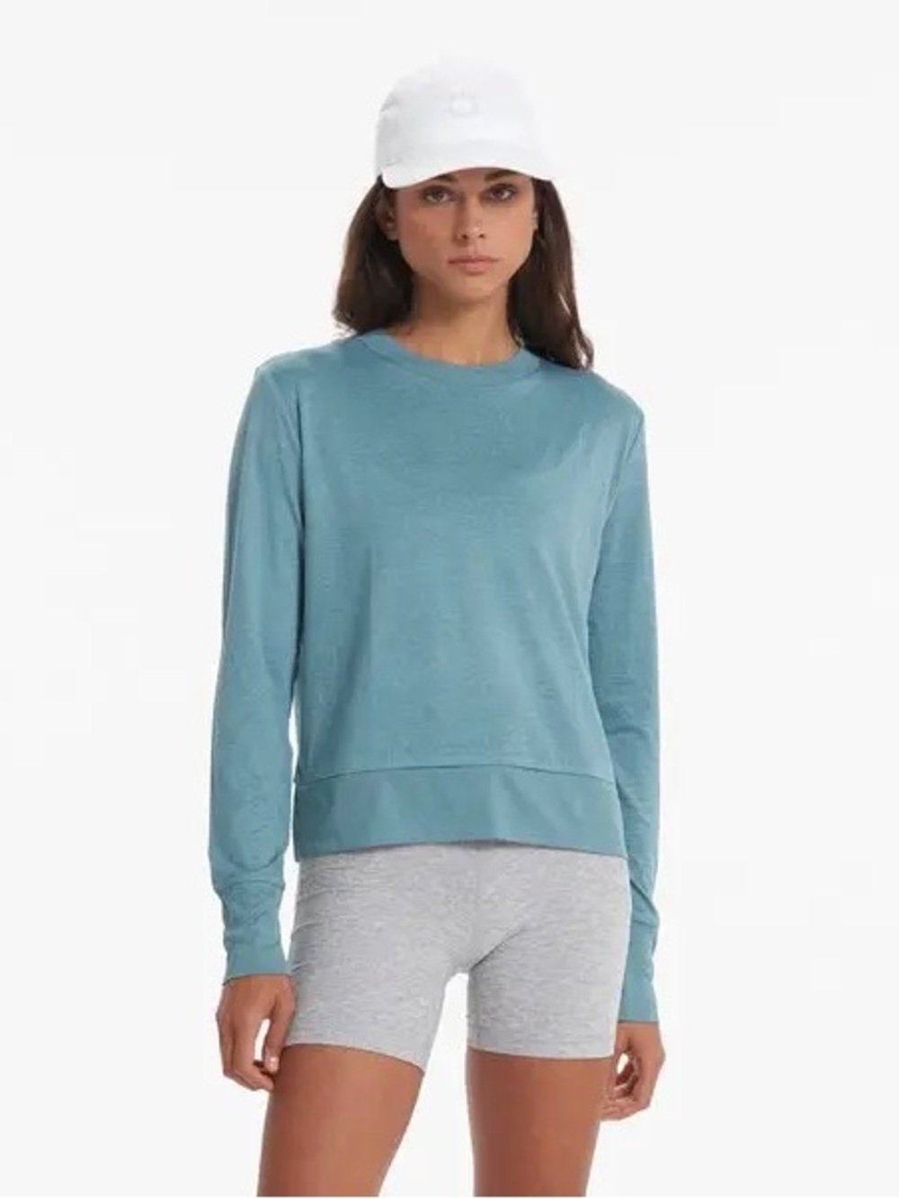 Vuori Daydream Crew in Luna Heather Long Sleeve Tee